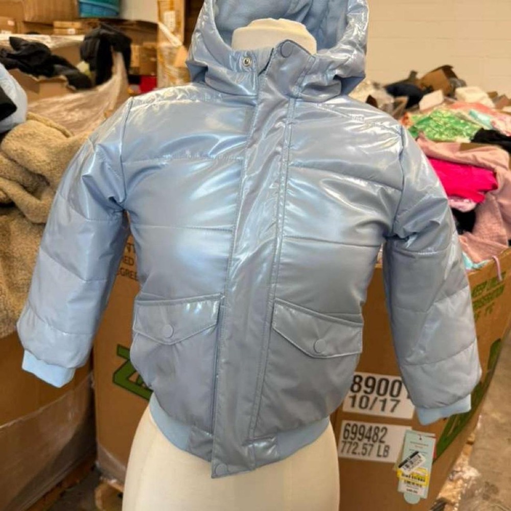 Cat & Jack Girls' Shiny Blue Hooded Puffer Jacket – Size XS (4/5)